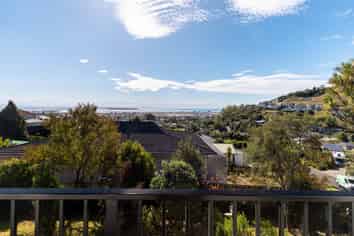 80 Arapiki Road, Stoke