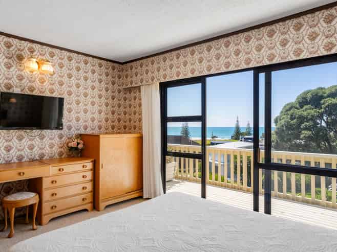 101 Titiro Place, Onemana