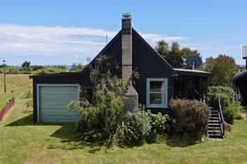 14 The Strand, Okarito