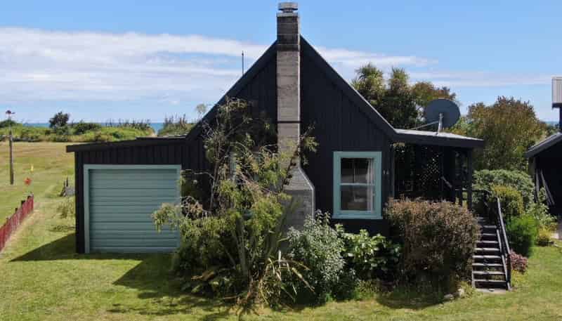 14 The Strand, Okarito