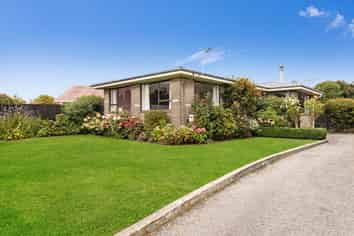 28 Denise Crescent, Hornby