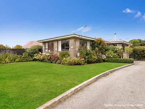28 Denise Crescent, Hornby
