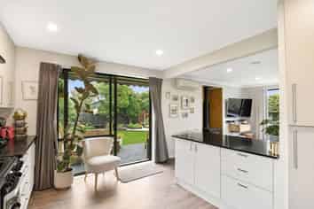 28 Denise Crescent, Hornby