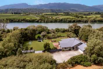 62 Punt Road, Westport