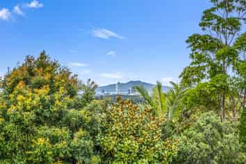 2/267 Glenfield Road, Hillcrest