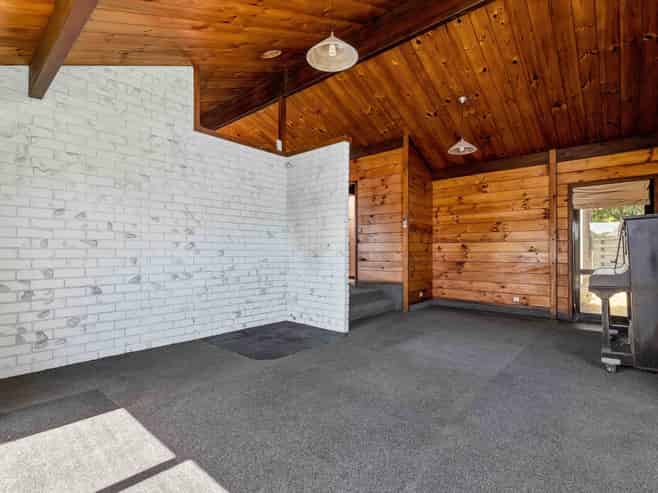 4 Rennell Street, Frankleigh Park