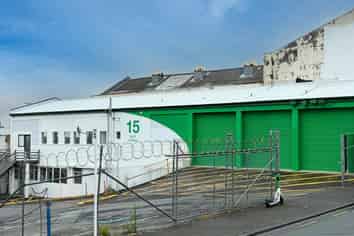 CITY FRINGE WAREHOUSE / SHOWROOM
