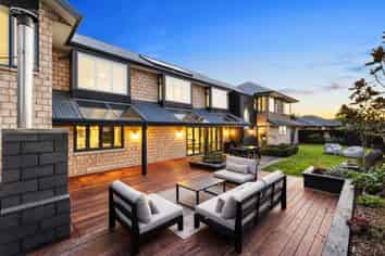 8 Cunneen Place, Aidanfield