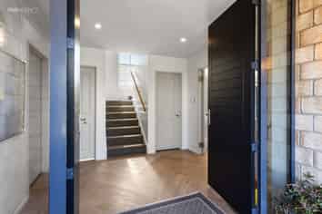 8 Cunneen Place, Aidanfield