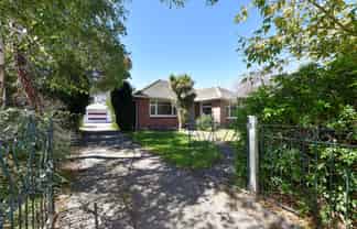 94 Joy Street, Shirley