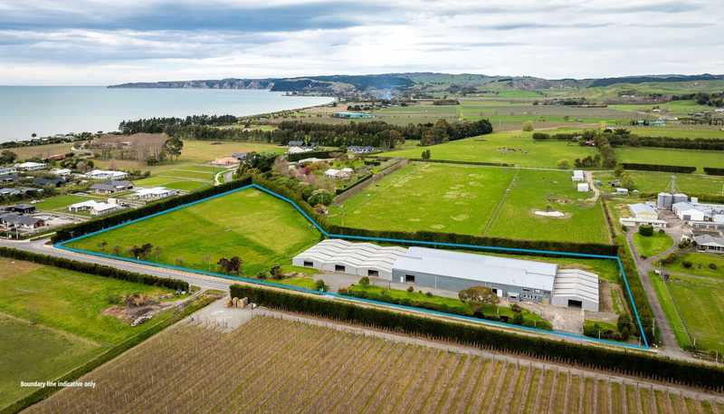 63 East Road, Haumoana