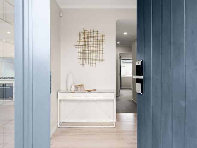 8 Faber Place, Rototuna North