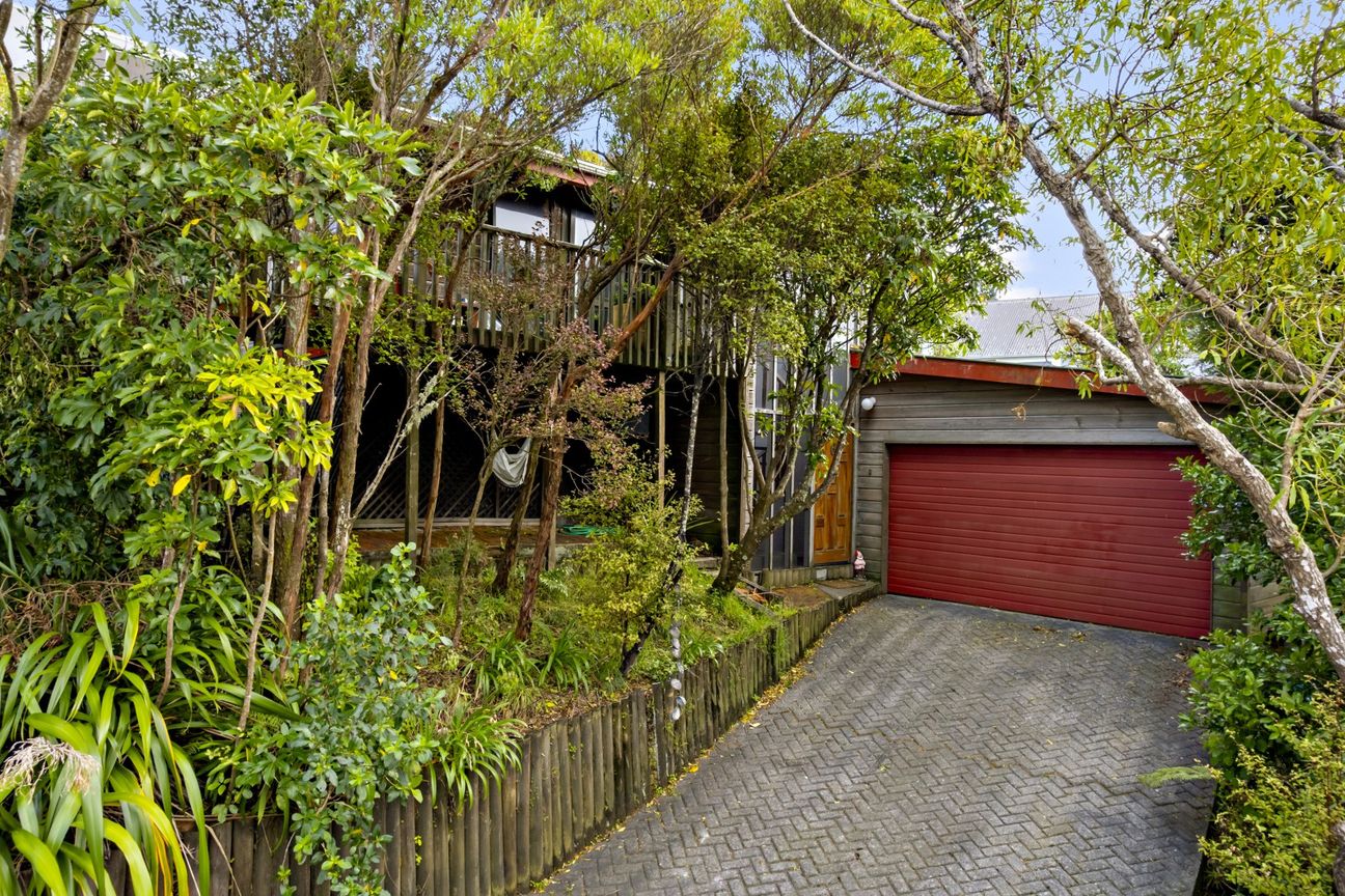 A Home to Make Your Own - Bild 3