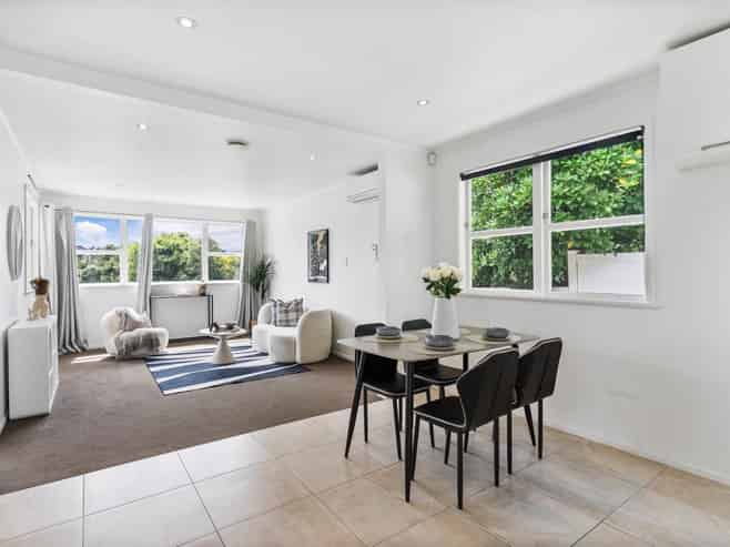 75A Vandeleur Avenue, Birkdale