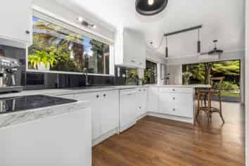 54 Highbury Drive, Levin