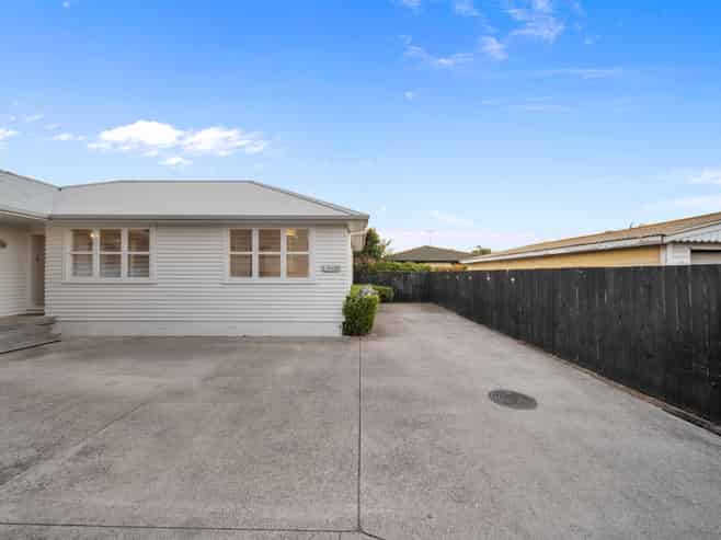 42C Vine Street, Mangere East