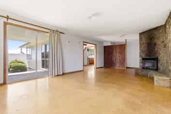 15 Oioi Street, Owhango