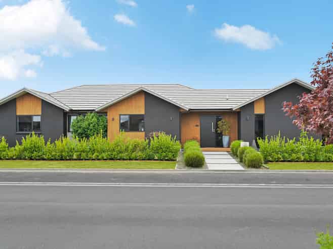 15 Kereruu Street, Cambridge