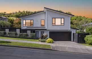 27 Mauldeth Terrace, Churton Park