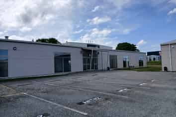 FOR LEASE: QUALITY INDUSTRIAL PROPERTIES 