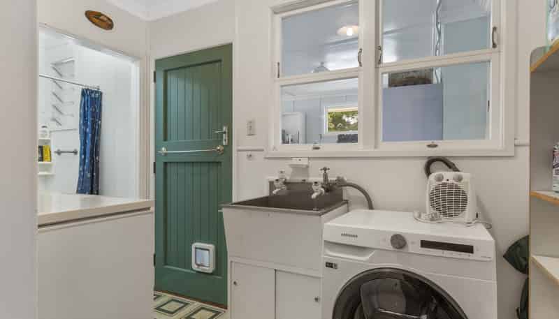 1277 South Road, Manaia