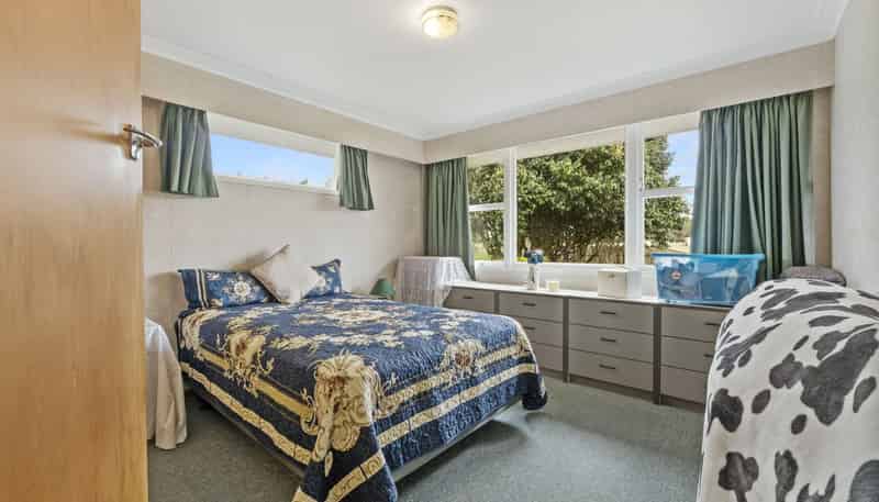 1277 South Road, Manaia