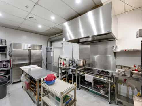 Albany restaurant near future bus station