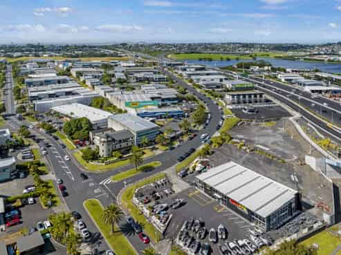 Albany restaurant near future bus station