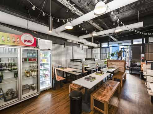 Albany restaurant near future bus station