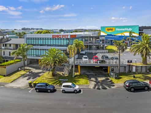Albany restaurant near future bus station