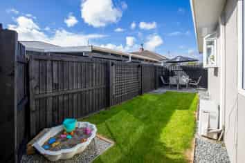 2/31 Barrie Street, Addington