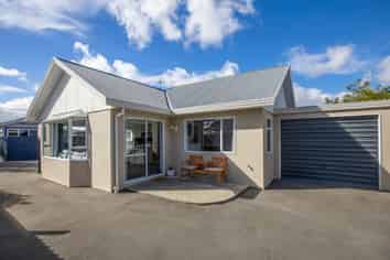 2/31 Barrie Street, Addington