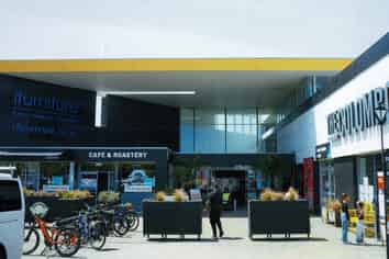 FOR LEASE: QUALITY RETAIL SPACES: THE COLOMBO CENTRE