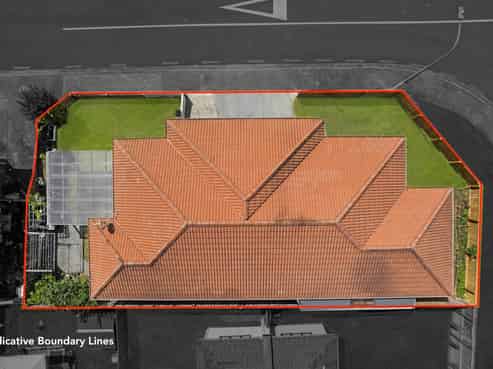 2 Pantera Way, Hillpark