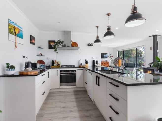 9D Moreton Road, Carterton