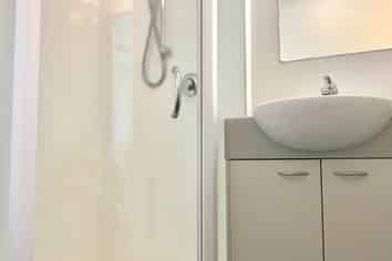 1004/17 Amersham Way, Manukau