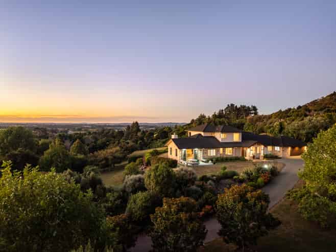 86 MacWhinney Drive, Drury