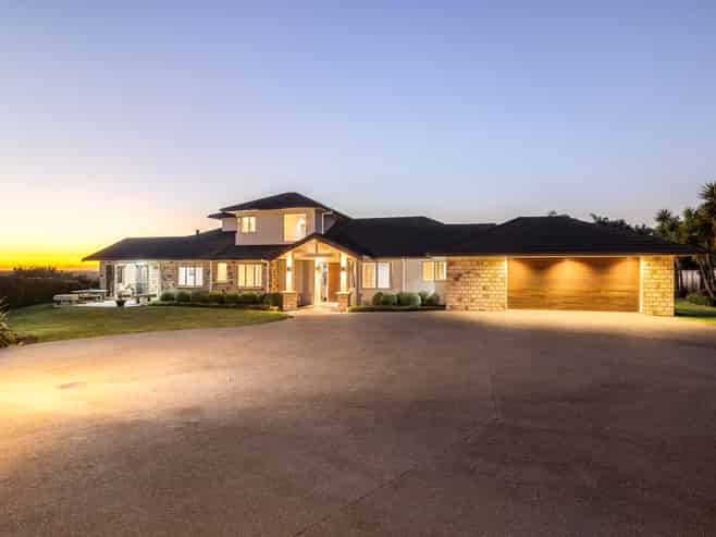 86 MacWhinney Drive, Drury