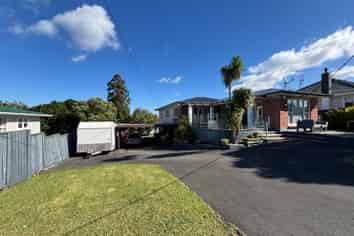 63 Totara Road, Te Atatu Peninsula