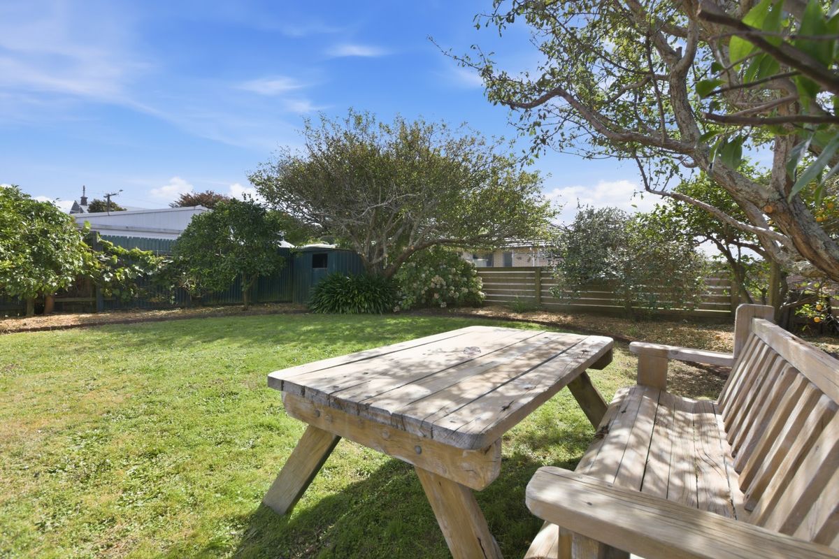A Childproof Backyard - Ansicht 3