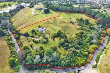 136 Chamberlain Road, Massey