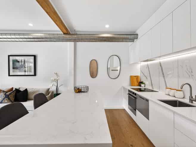 4/165 Hobsonville Point Road, Hobsonville