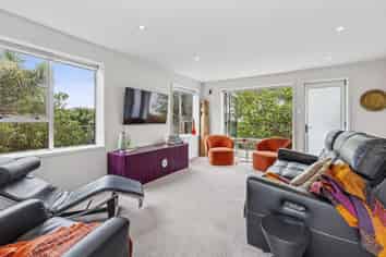 14A Ferry Street, Seatoun