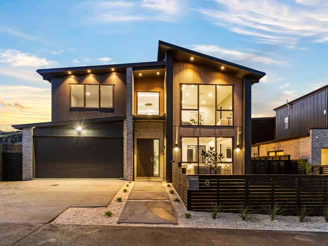 8 Kumukumu Road, Long Bay