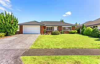 10 Yarlside Place, Northpark