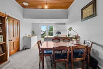 9 Alford Forest Road, Allenton