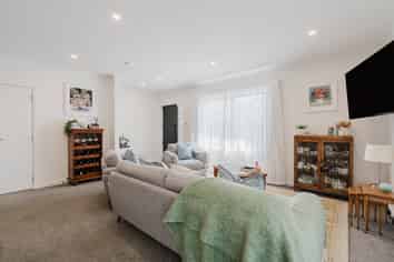 78 Maanihi Drive, Rototuna North