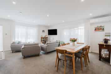 78 Maanihi Drive, Rototuna North