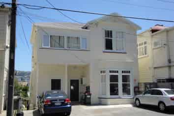 2/112 Austin Street, Mount Victoria