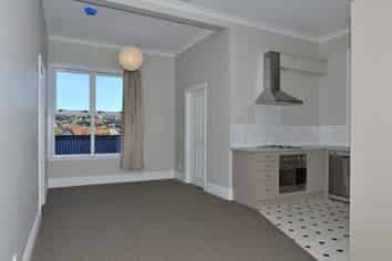 2/112 Austin Street, Mount Victoria